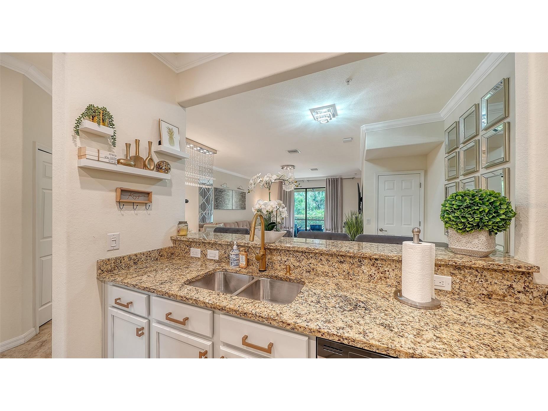 20310 Lagente Circle Venice FL 34293 A4692346 image16