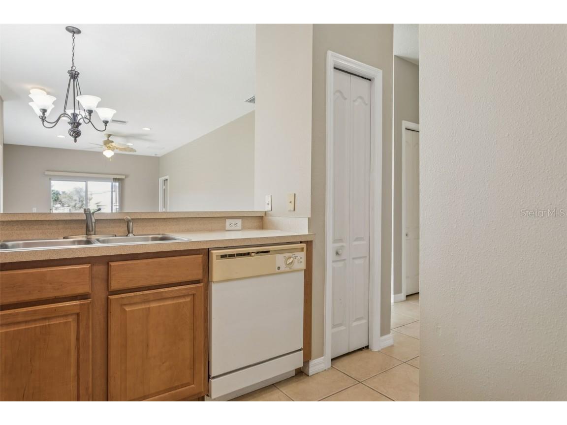 20312 Noble Oak Place Tampa FL 33647 TB8427862 image13