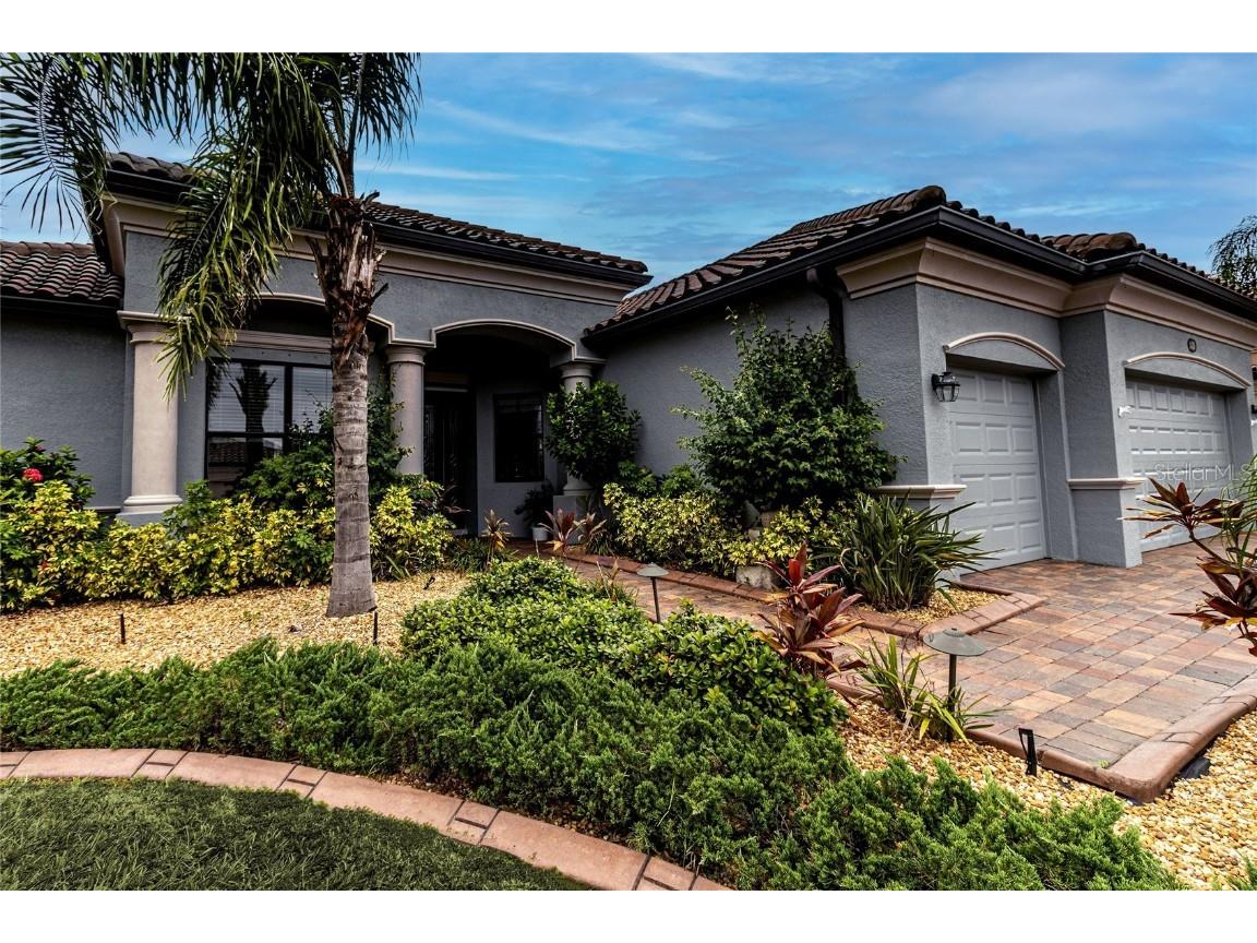 20315 Passagio Drive Venice FL 34293 C7516409 image2