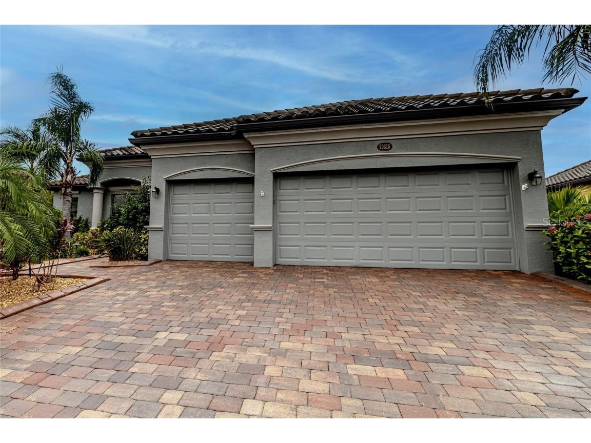 20315 Passagio Drive Venice FL 34293 C7516409 image3