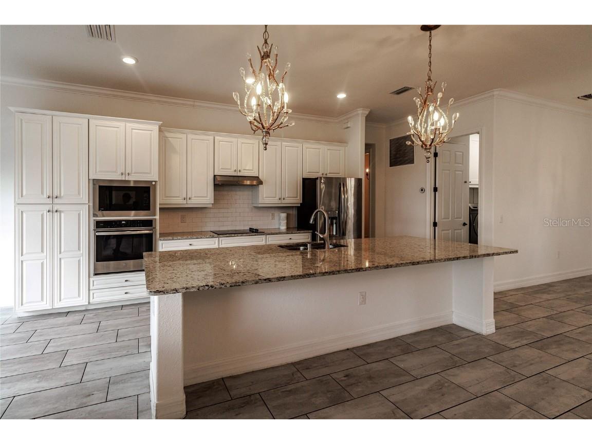 20315 Passagio Drive Venice FL 34293 C7516409 image8