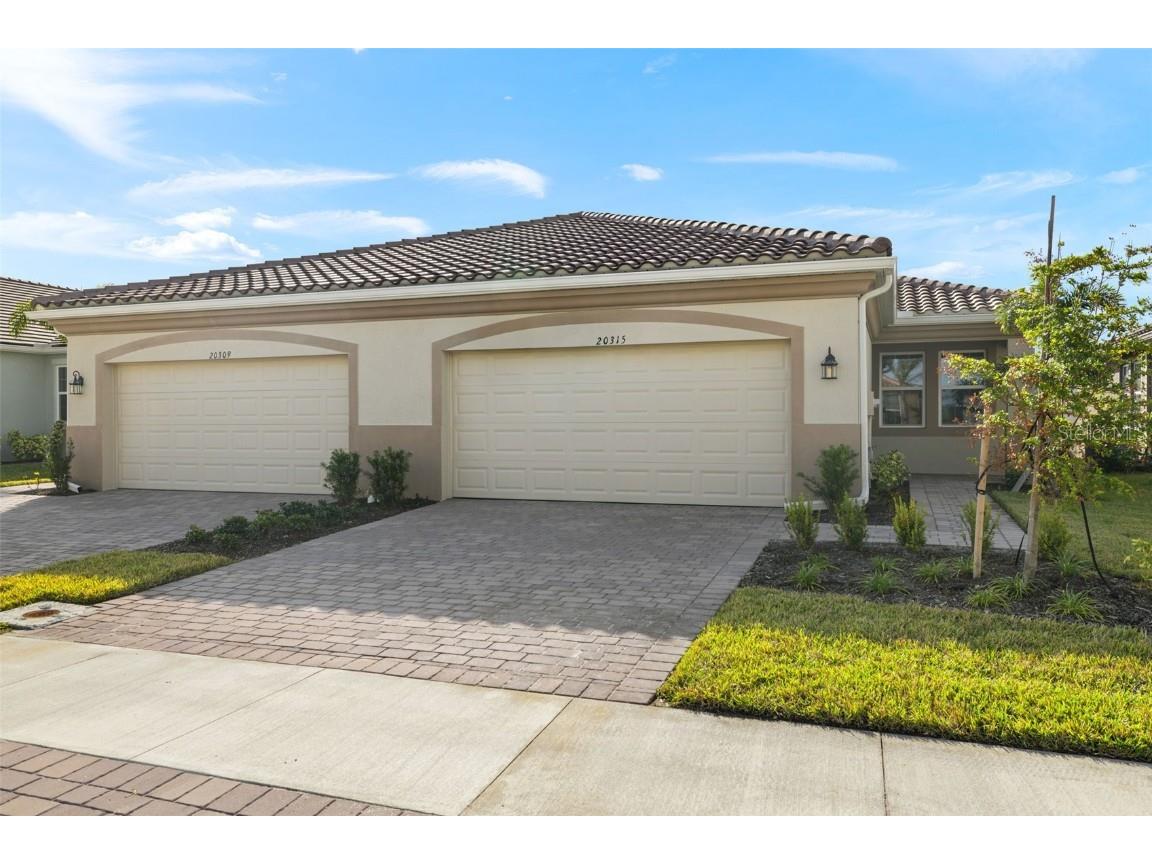 20315 Symphony Place Venice FL 34293 T3543399 image1