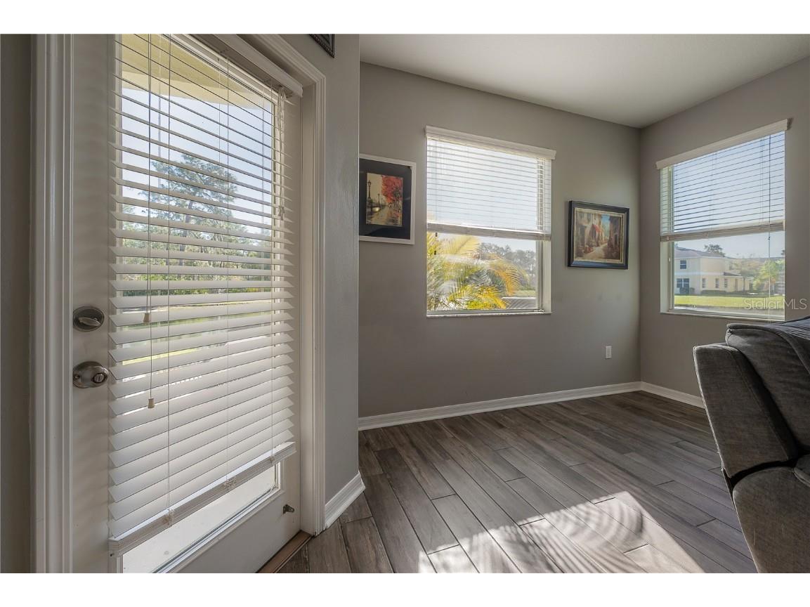 20319 Starfinder Way Tampa FL 33647 TB8360235 image16