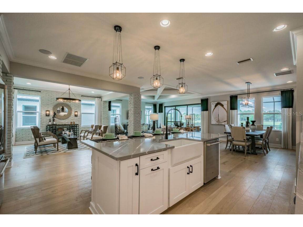 2032 Bolsena Street Nokomis FL 34275 R4910256 image3