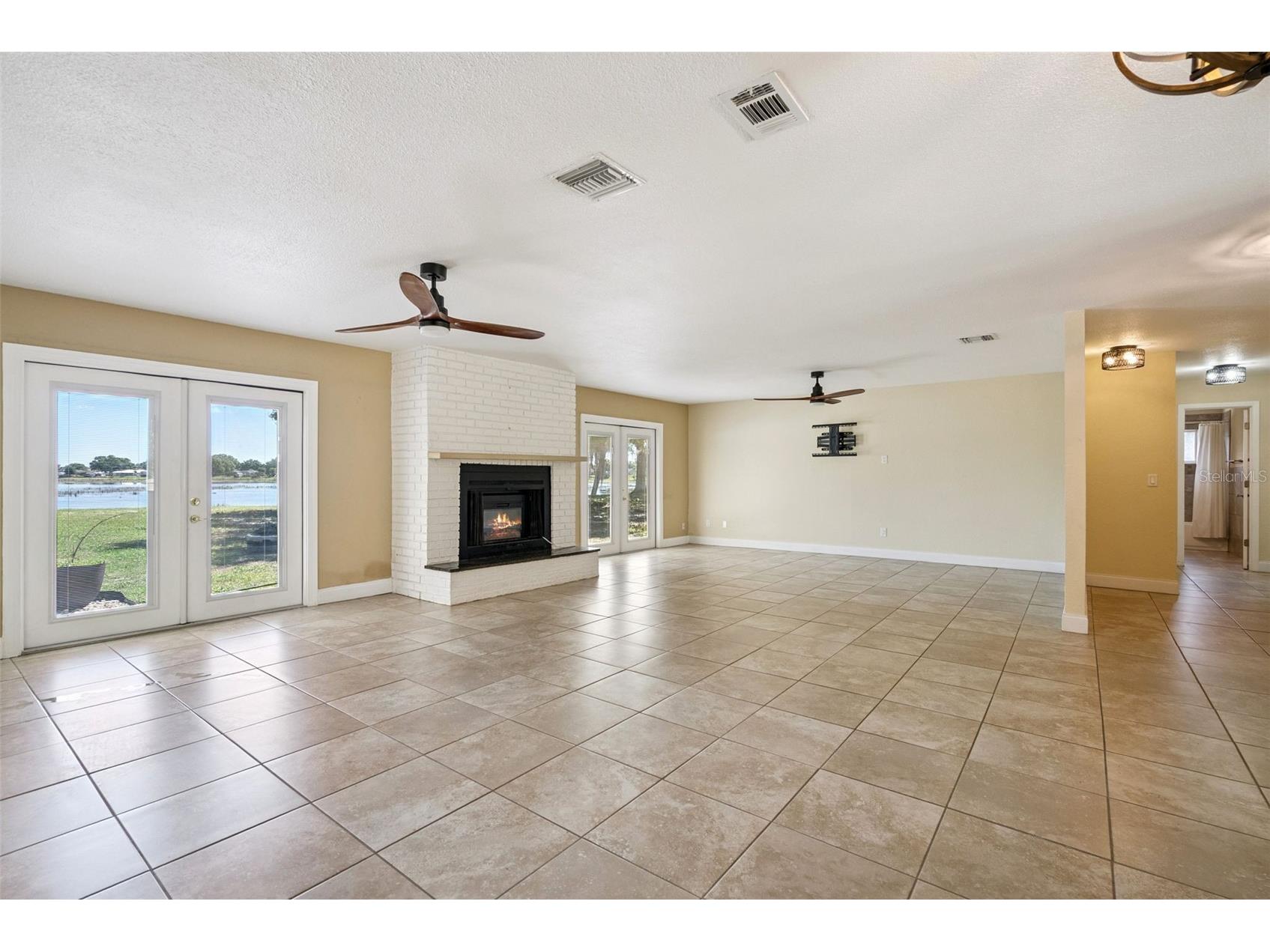 2032 Dumas Drive Deltona FL 32738 - LAKE DUPONT O6400084 image12