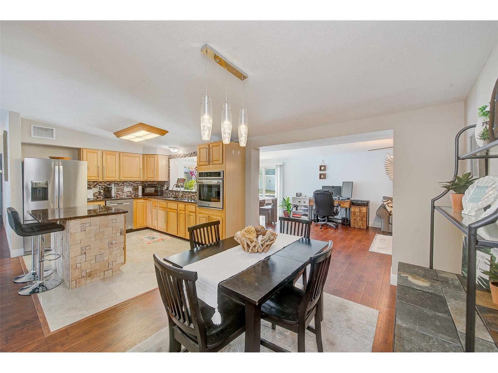 2032 Gatewood Drive Largo FL 33770 TB8500555 image12