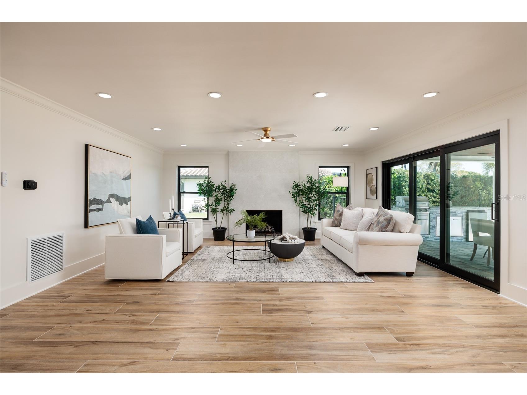 2032 Kansas Avenue NE Saint Petersburg FL 33703 - TAMPA BAY TB8479698 image10