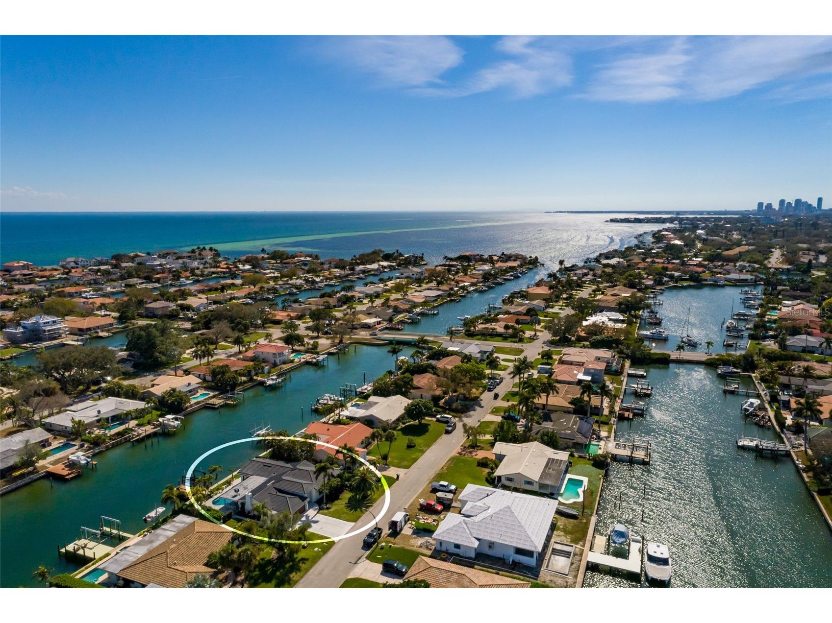 2032 Kansas Avenue NE Saint Petersburg FL 33703 - TAMPA BAY TB8479698 image2
