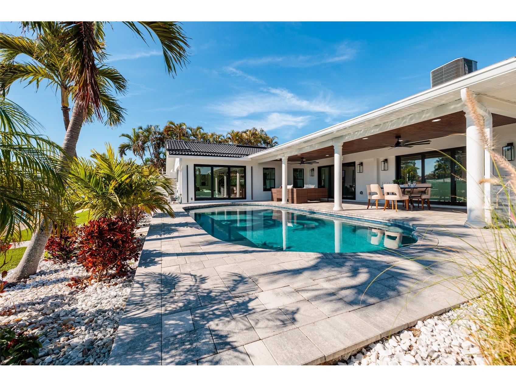 2032 Kansas Avenue NE Saint Petersburg FL 33703 - TAMPA BAY TB8479698 image24