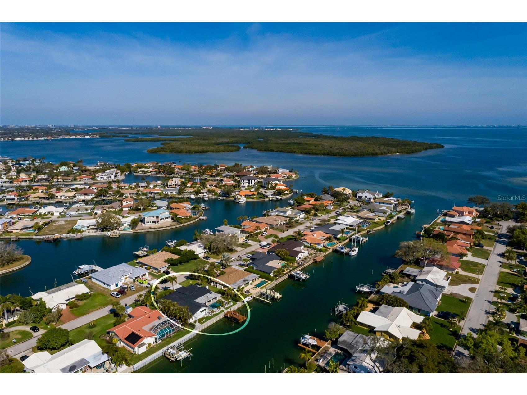 2032 Kansas Avenue NE Saint Petersburg FL 33703 - TAMPA BAY TB8479698 image39