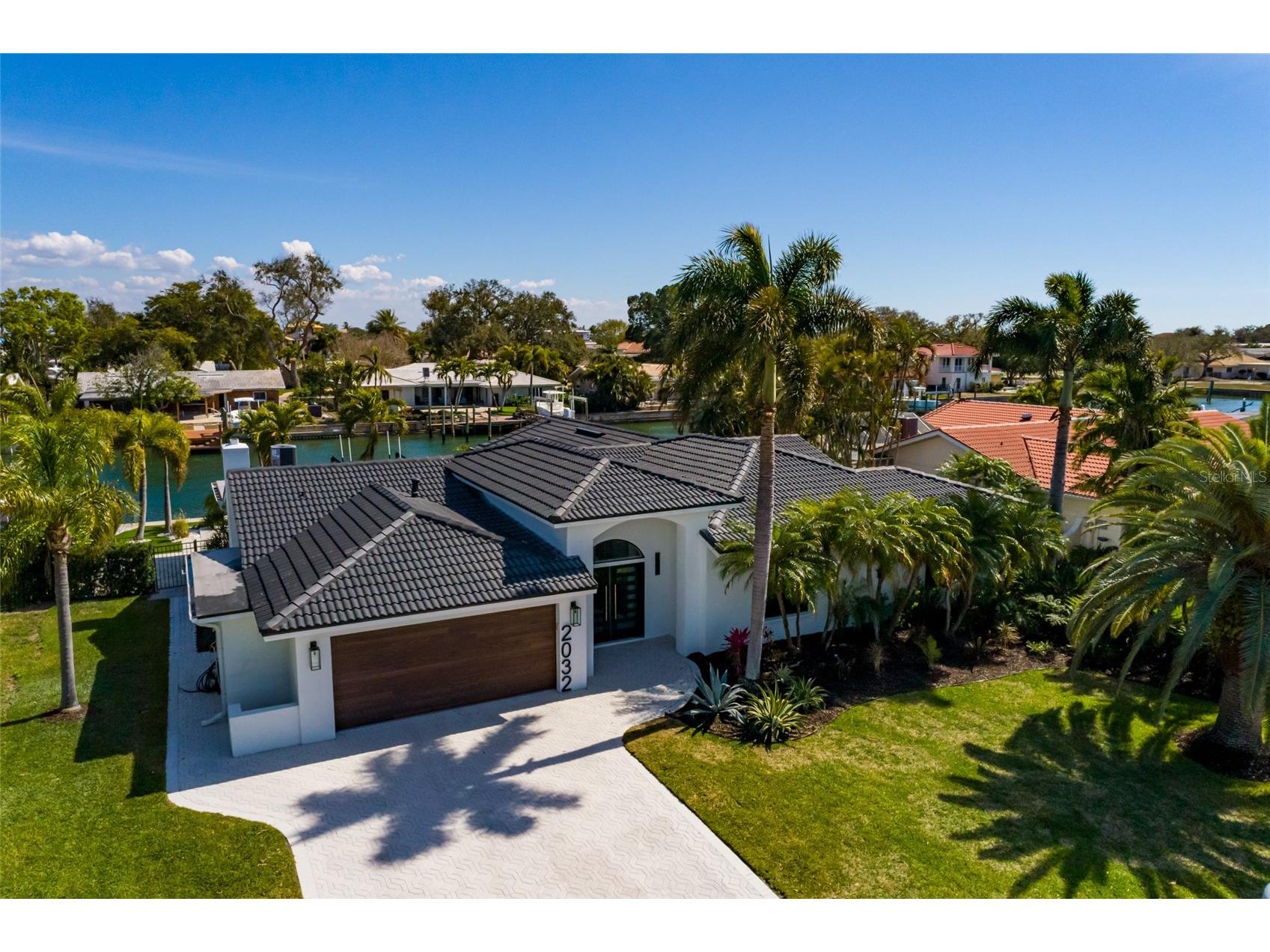 2032 Kansas Avenue NE Saint Petersburg FL 33703 - TAMPA BAY TB8479698 image43
