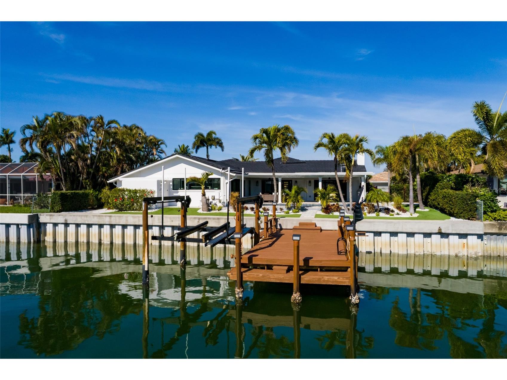 2032 Kansas Avenue NE Saint Petersburg FL 33703 - TAMPA BAY TB8479698 image53