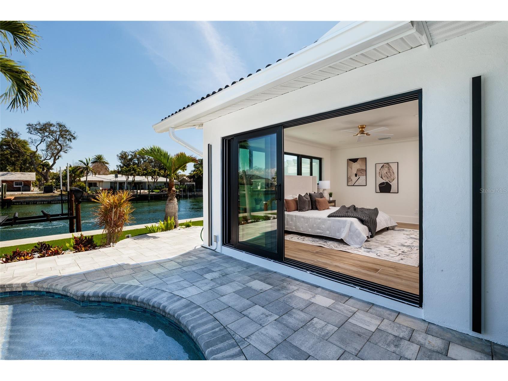 2032 Kansas Avenue NE Saint Petersburg FL 33703 - TAMPA BAY TB8479698 image57