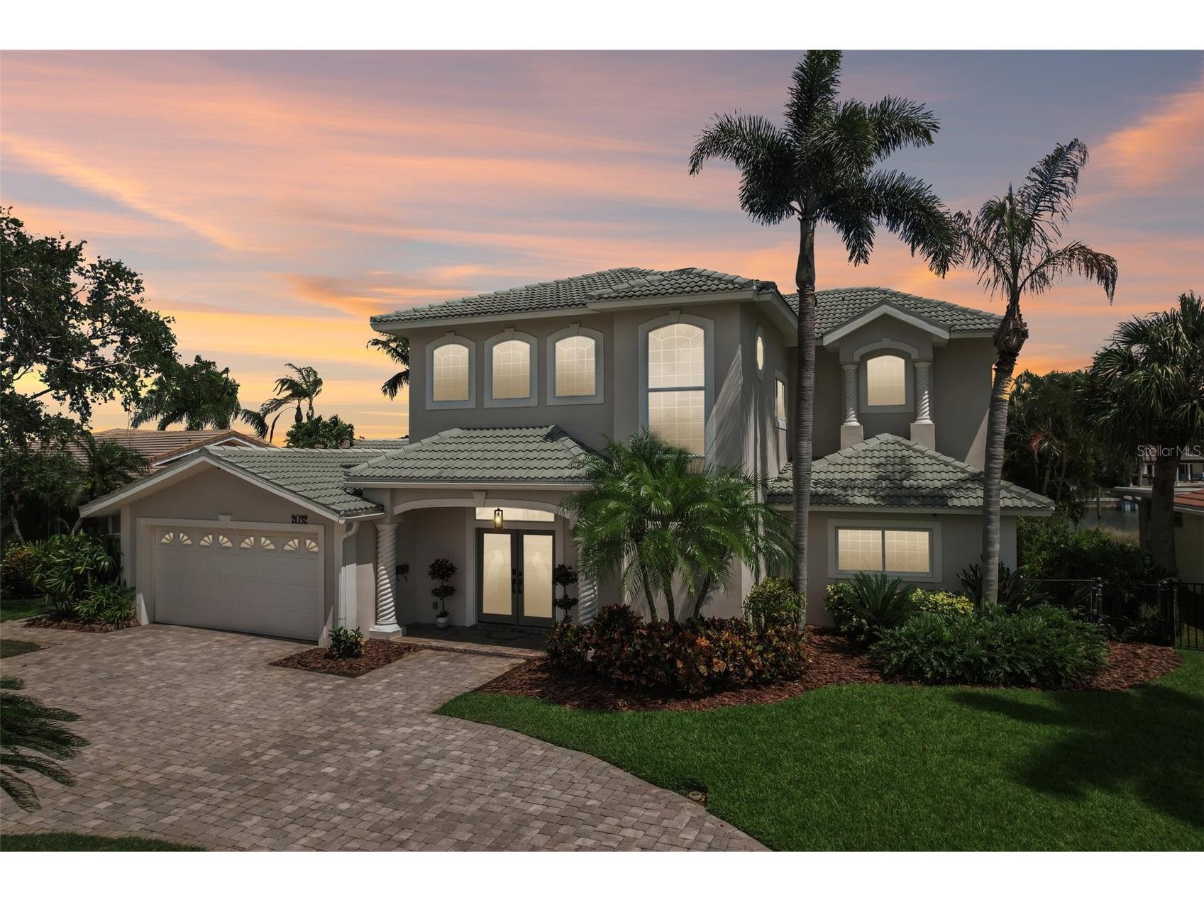 2032 Massachusetts Avenue NE Saint Petersburg FL 33703 - TAMPA BAY TB8504902 image1