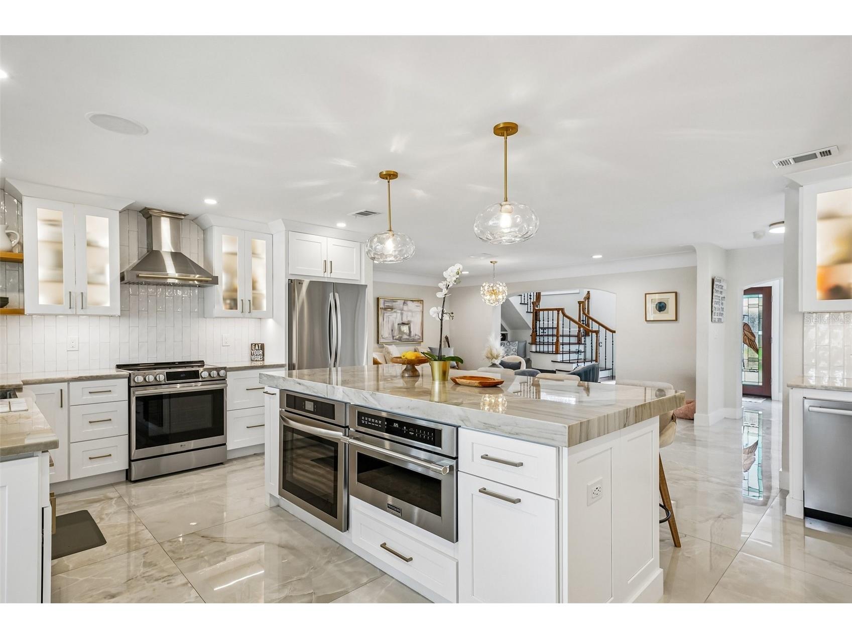 2032 Massachusetts Avenue NE Saint Petersburg FL 33703 - TAMPA BAY TB8504902 image18