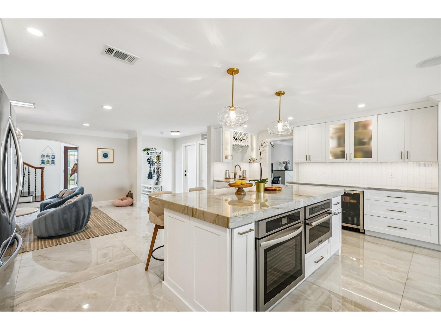 2032 Massachusetts Avenue NE Saint Petersburg FL 33703 - TAMPA BAY TB8504902 image19