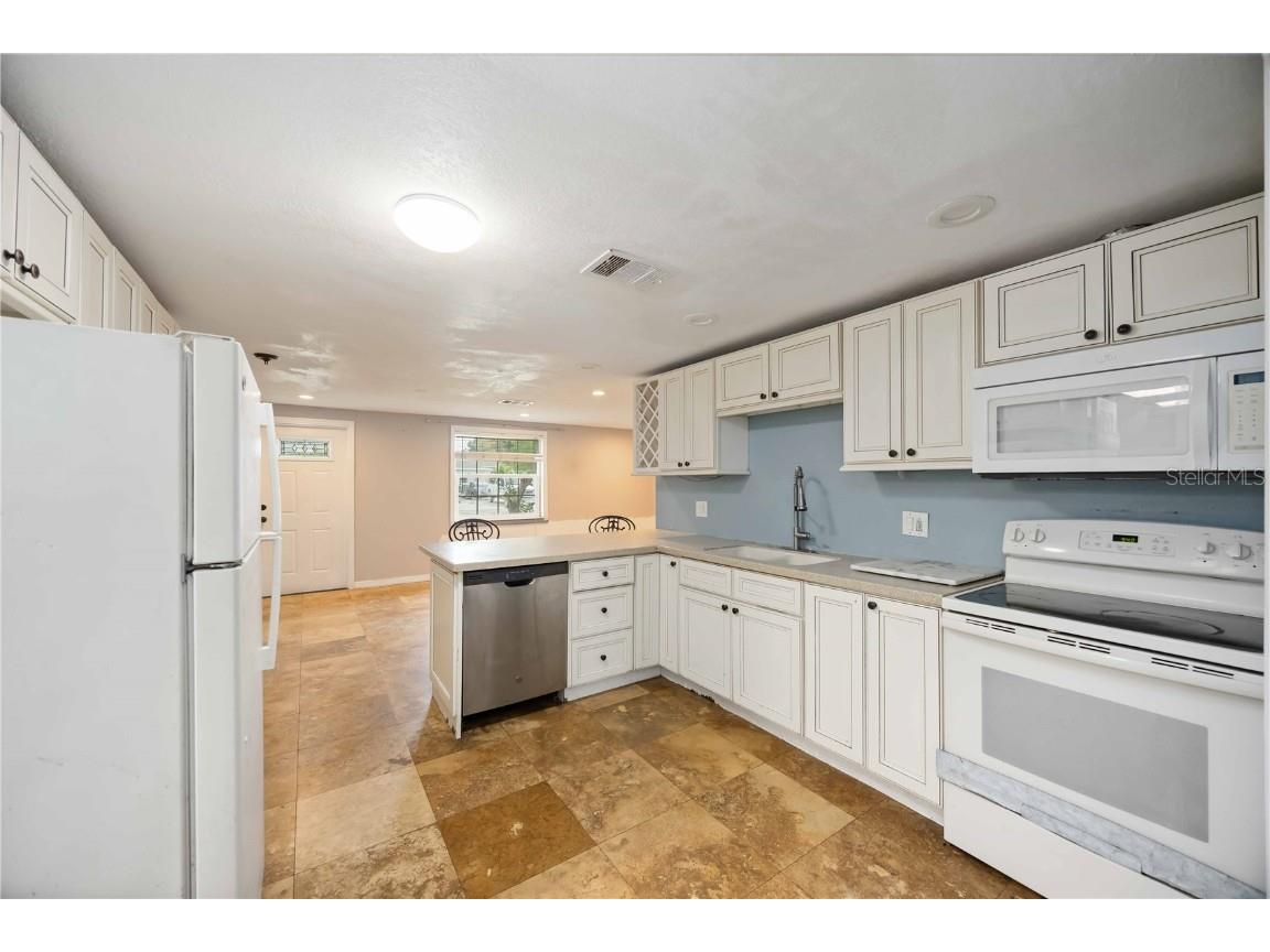 2032 Pennsylvania Avenue Englewood FL 34224 D6144696 image4