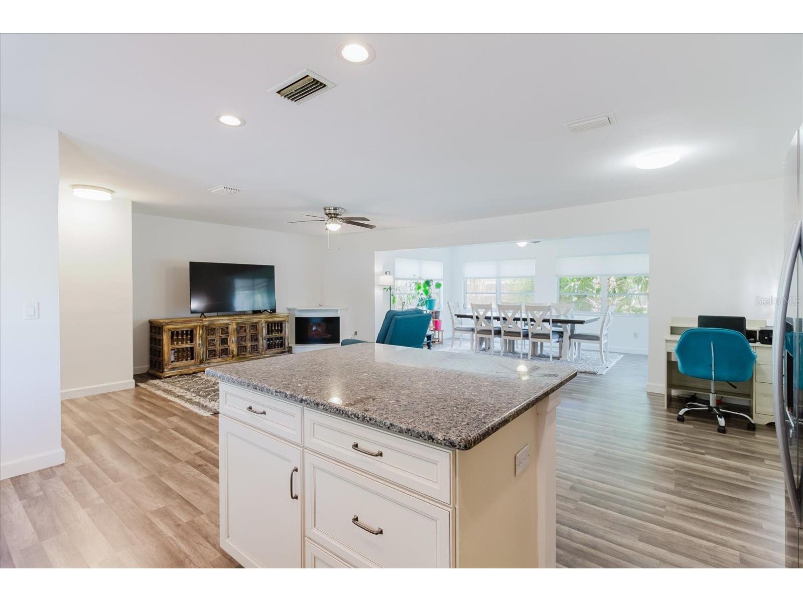 2032 W Ridge Drive Clearwater FL 33763 TB8512244 image12