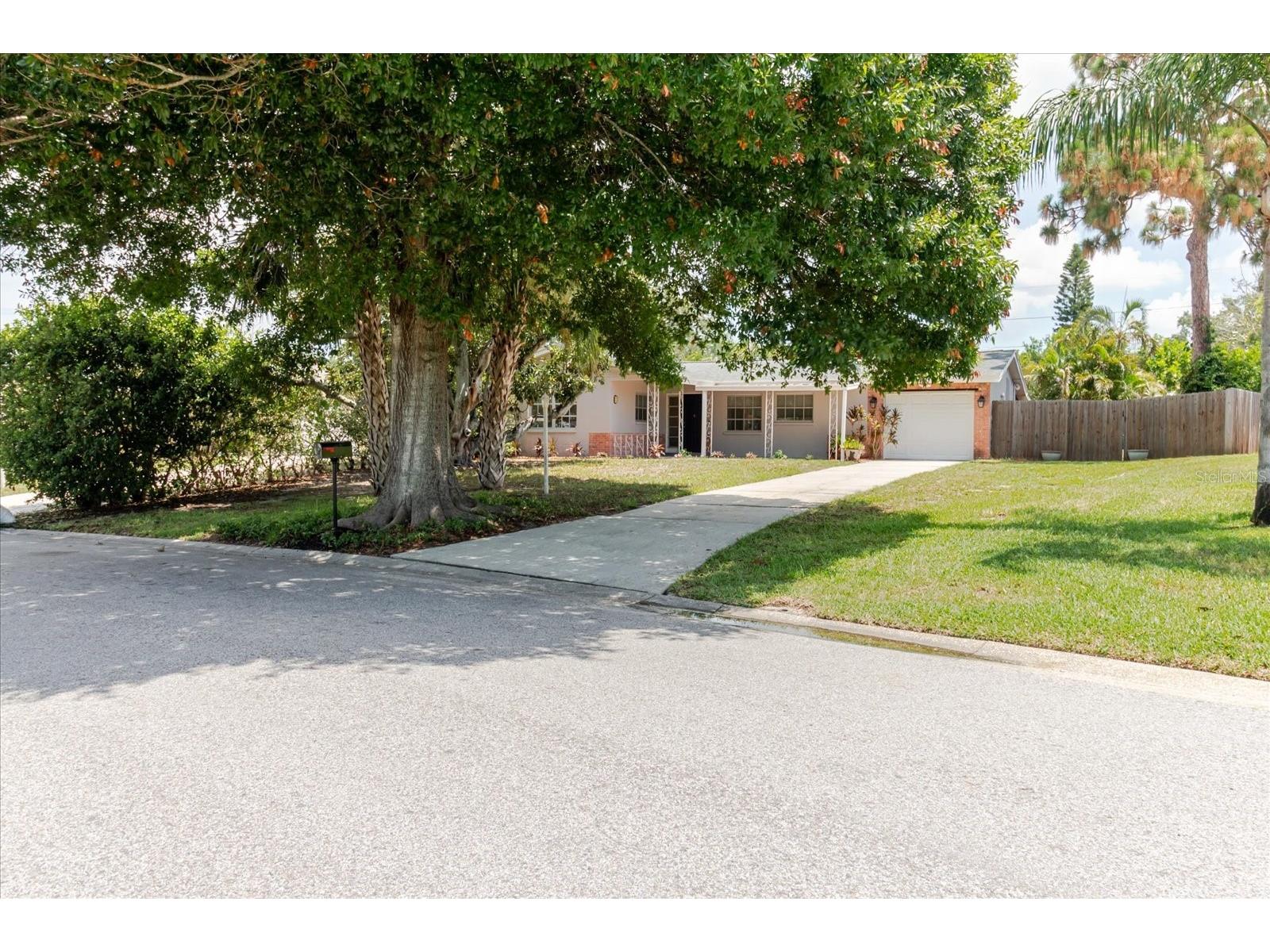 2032 W Ridge Drive Clearwater FL 33763 TB8512244 image68