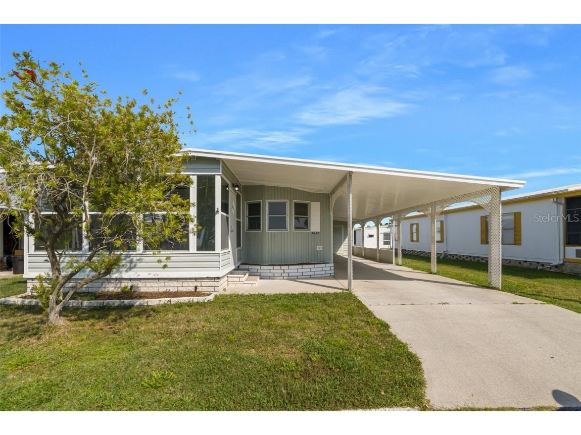 2032 Wailua Drive Holiday FL 34691 W7853210 image1