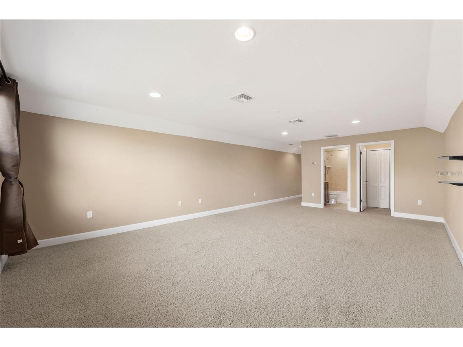 20329 Hertiage Point Tampa FL 33647 TB8510234 image14