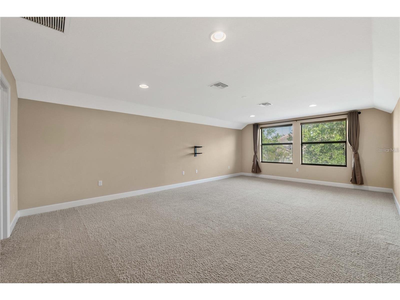 20329 Hertiage Point Tampa FL 33647 TB8510234 image15