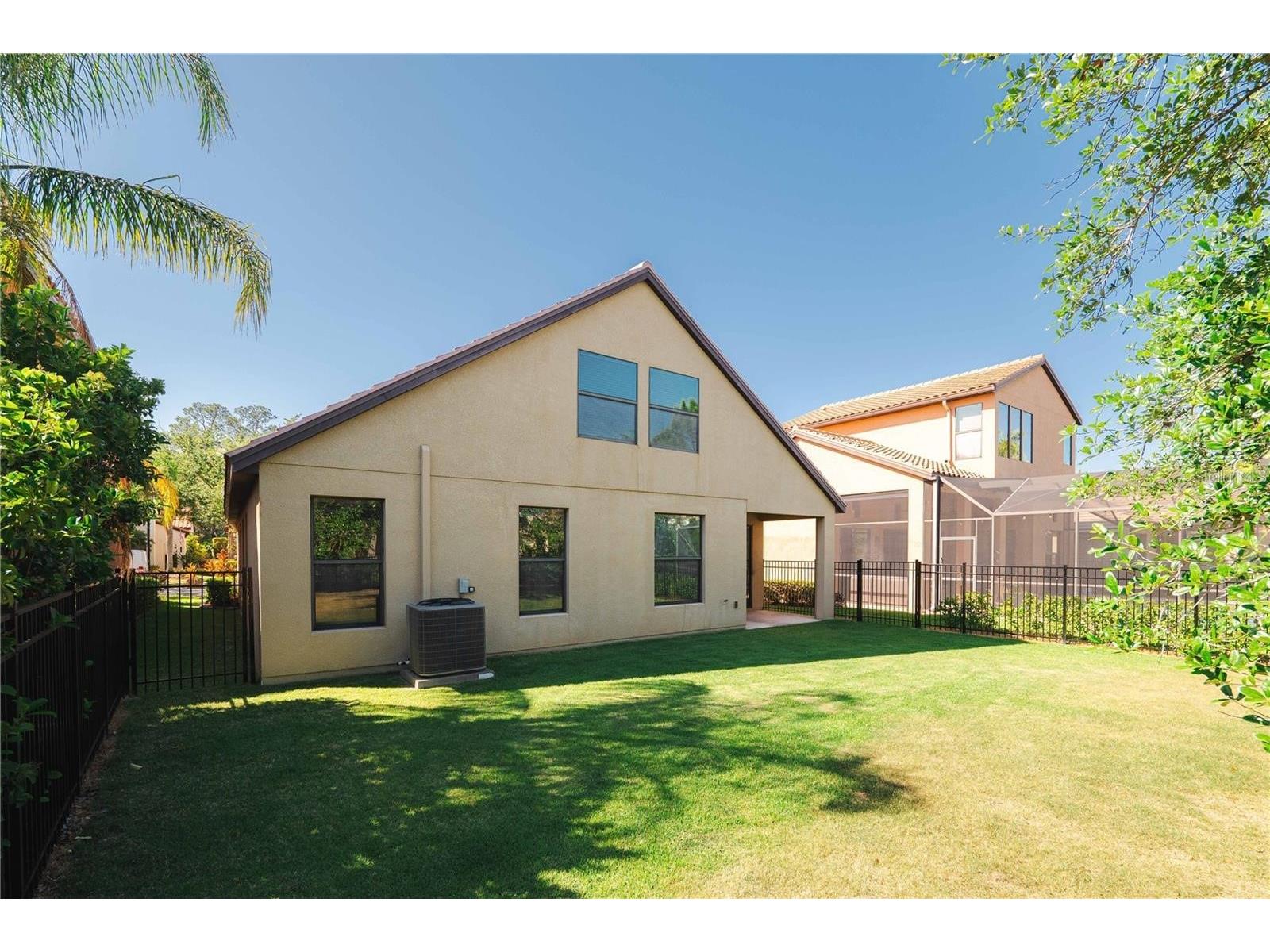 20329 Hertiage Point Tampa FL 33647 TB8510234 image17