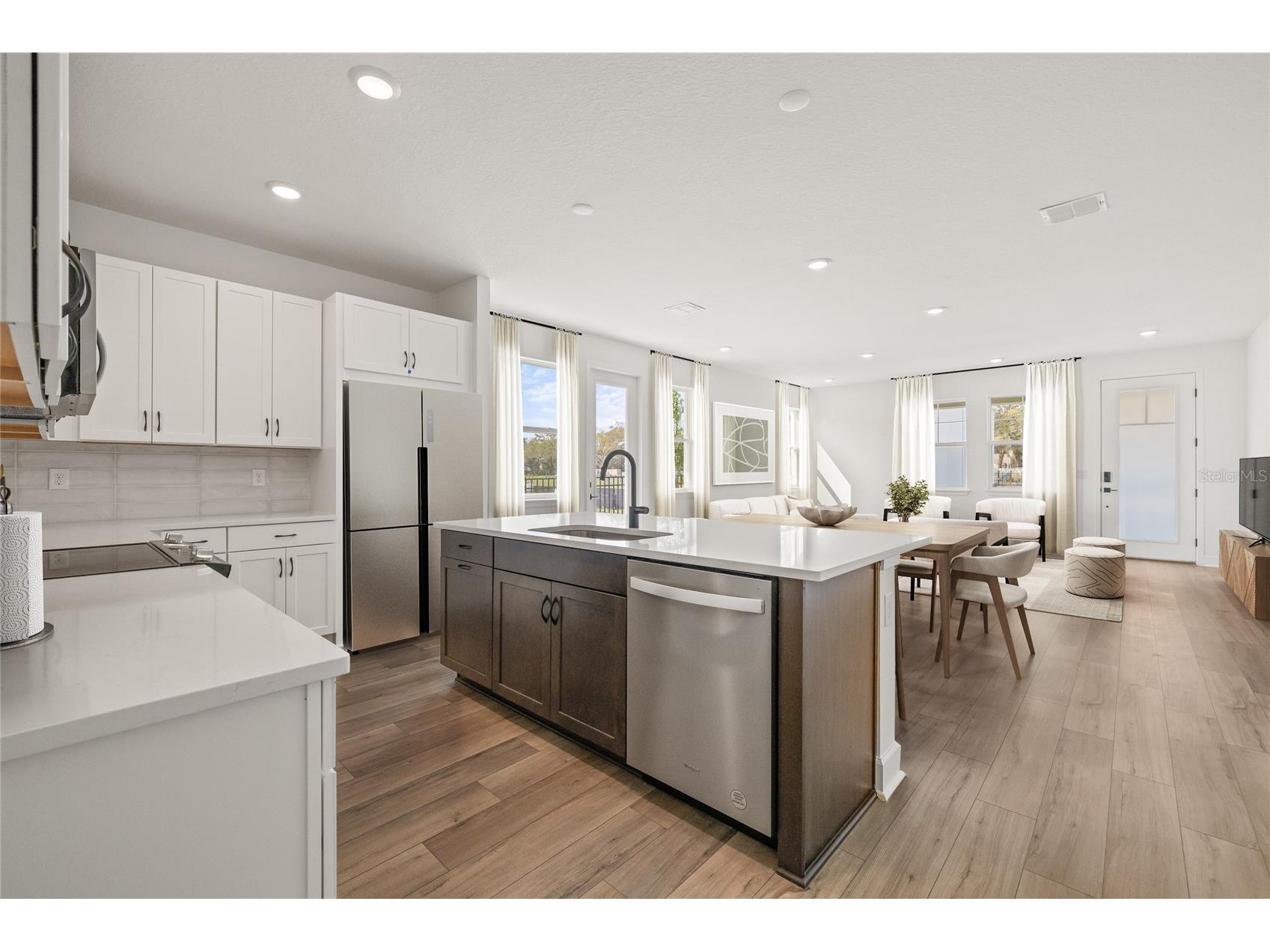 2033 Amelia Bay Place Valrico FL 33596 TB8515265 image2