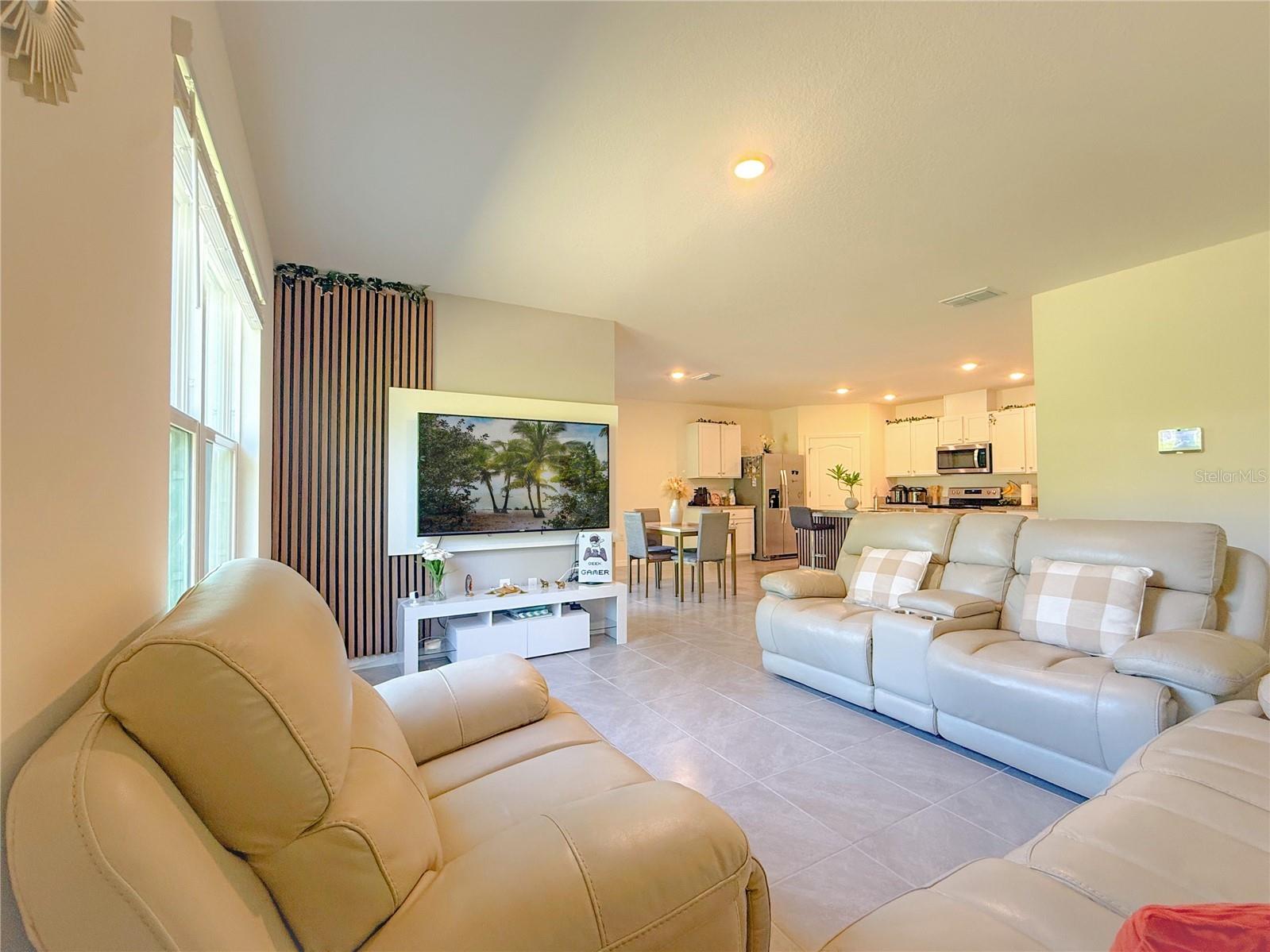 2033 E Gloria Drive Deltona FL 32725 O6409112 image8