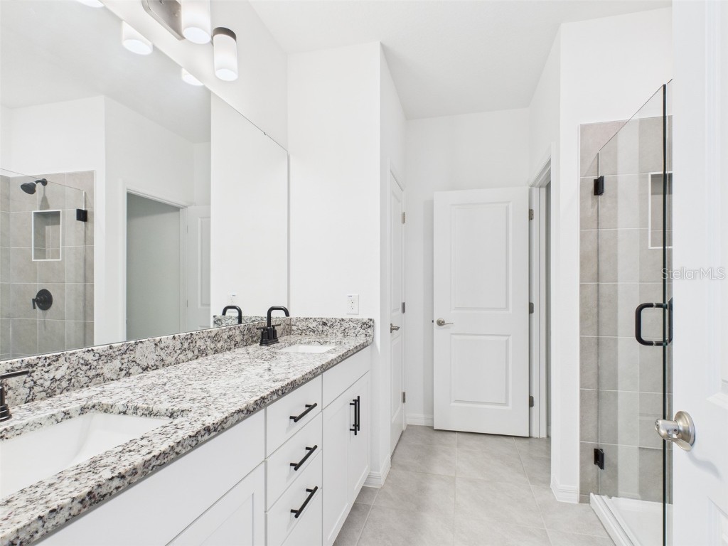 2033 Emerald Springs Drive Apopka FL 32712 P4937239 image35