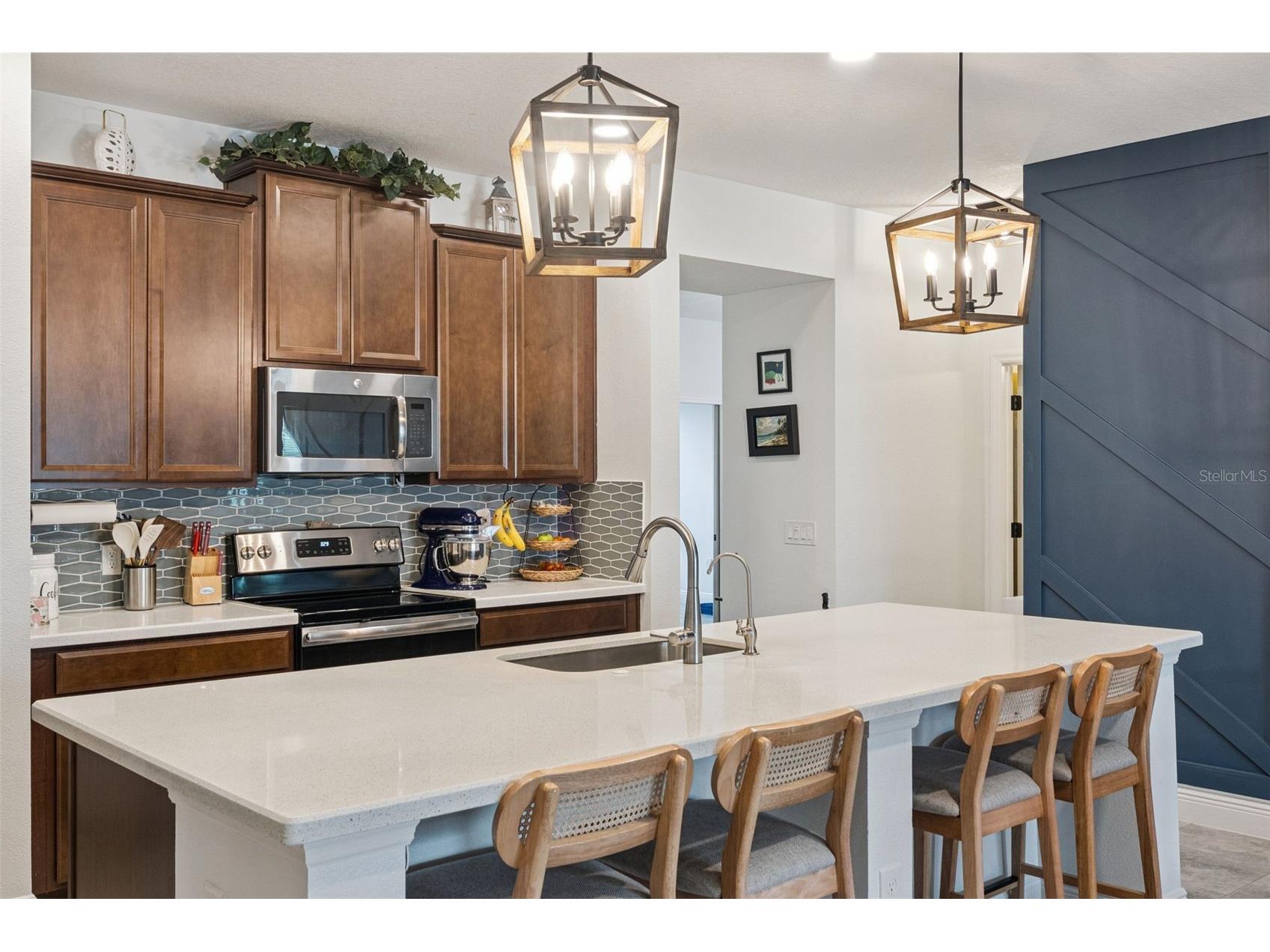 2033 Stillwood Way Saint Cloud FL 34771 O6409620 image15