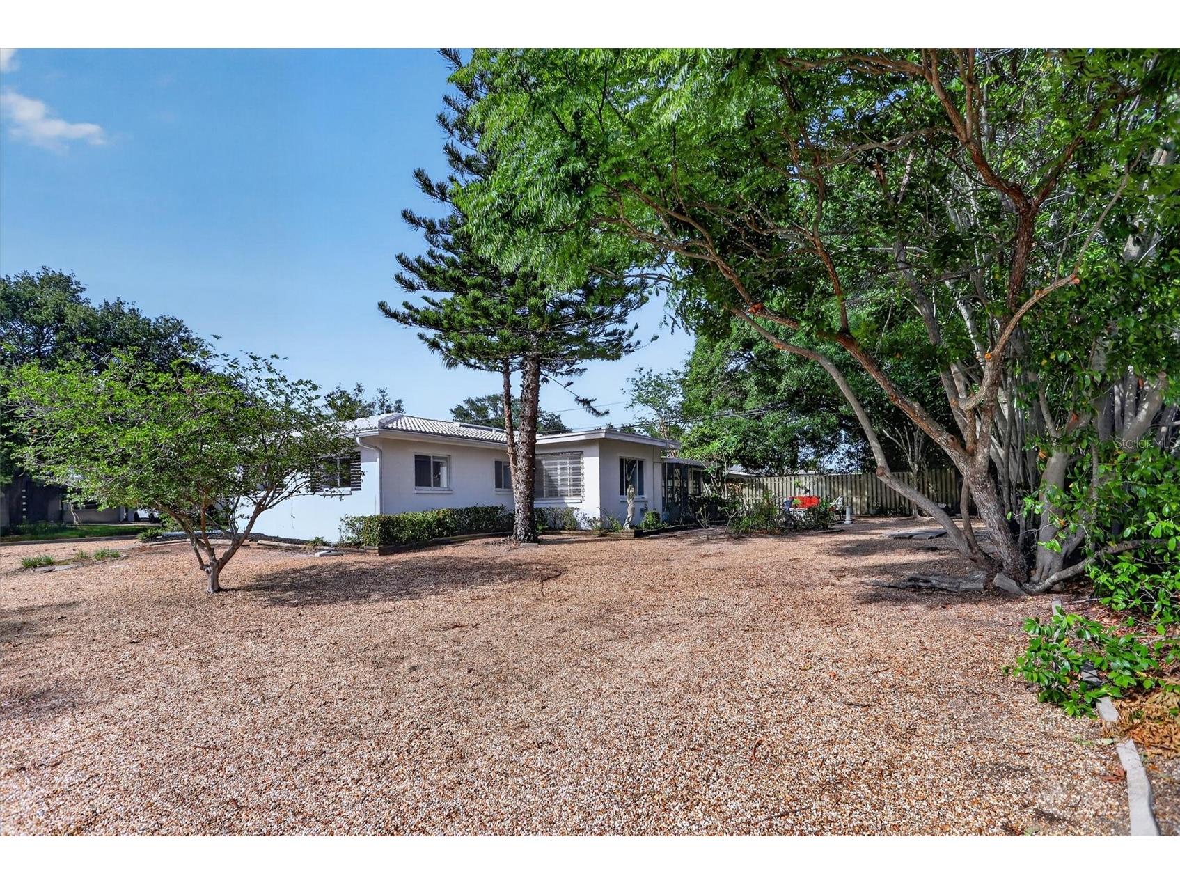 2033 Timber Lane Clearwater FL 33763 TB8505992 image23