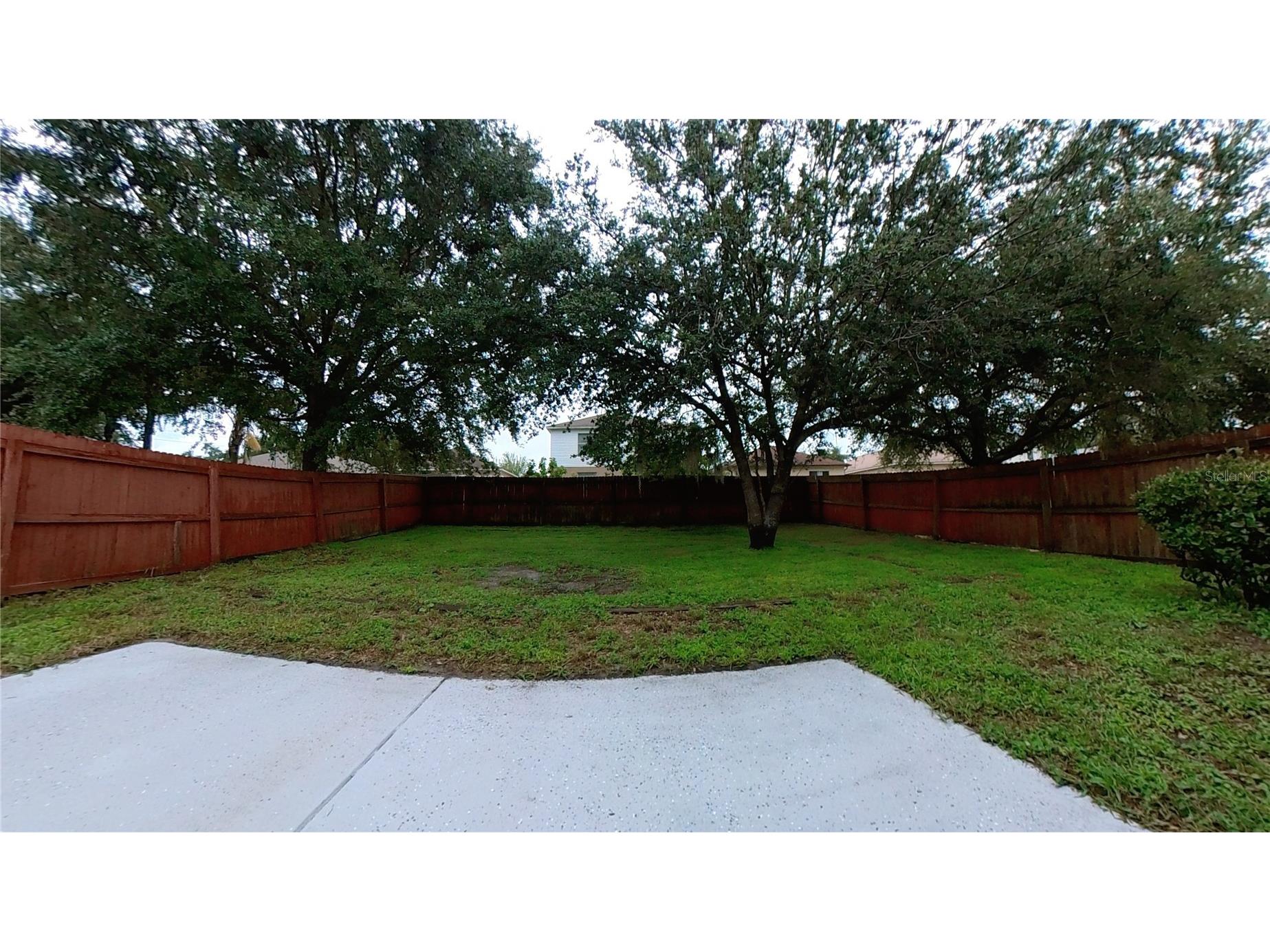 2033 Whispering Trails Boulevard Winter Haven FL 33884 O6336904 image32