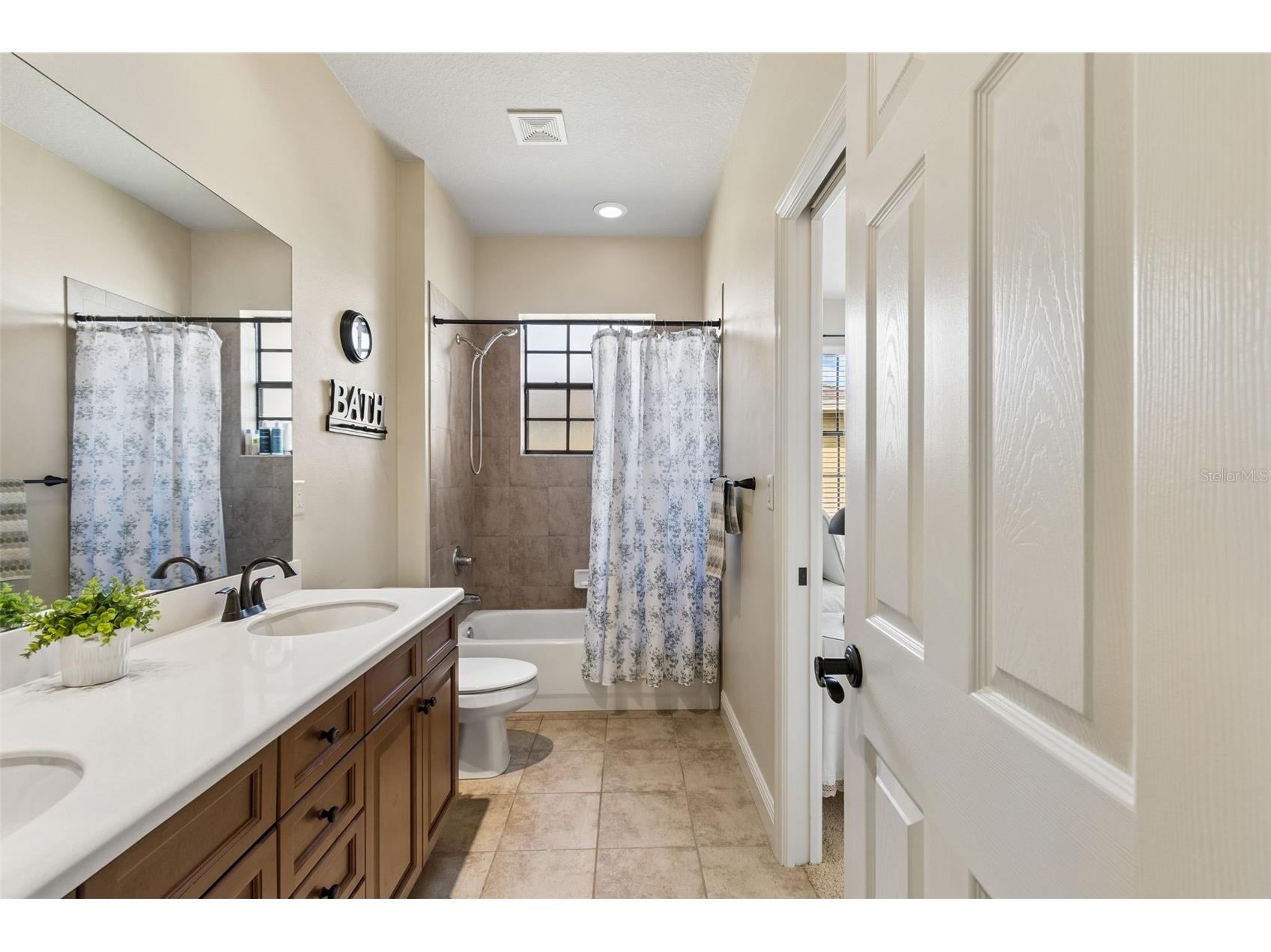 20330 Lace Cascade Road Land O Lakes FL 34637 TB8500395 image58