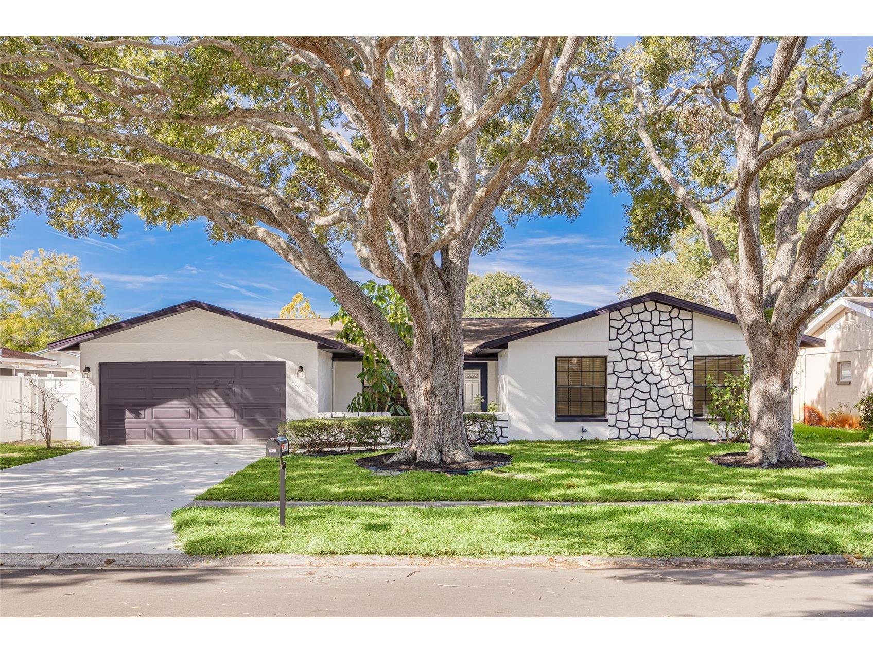 2034 58th Way N Clearwater FL 33760 TB8467079 image1
