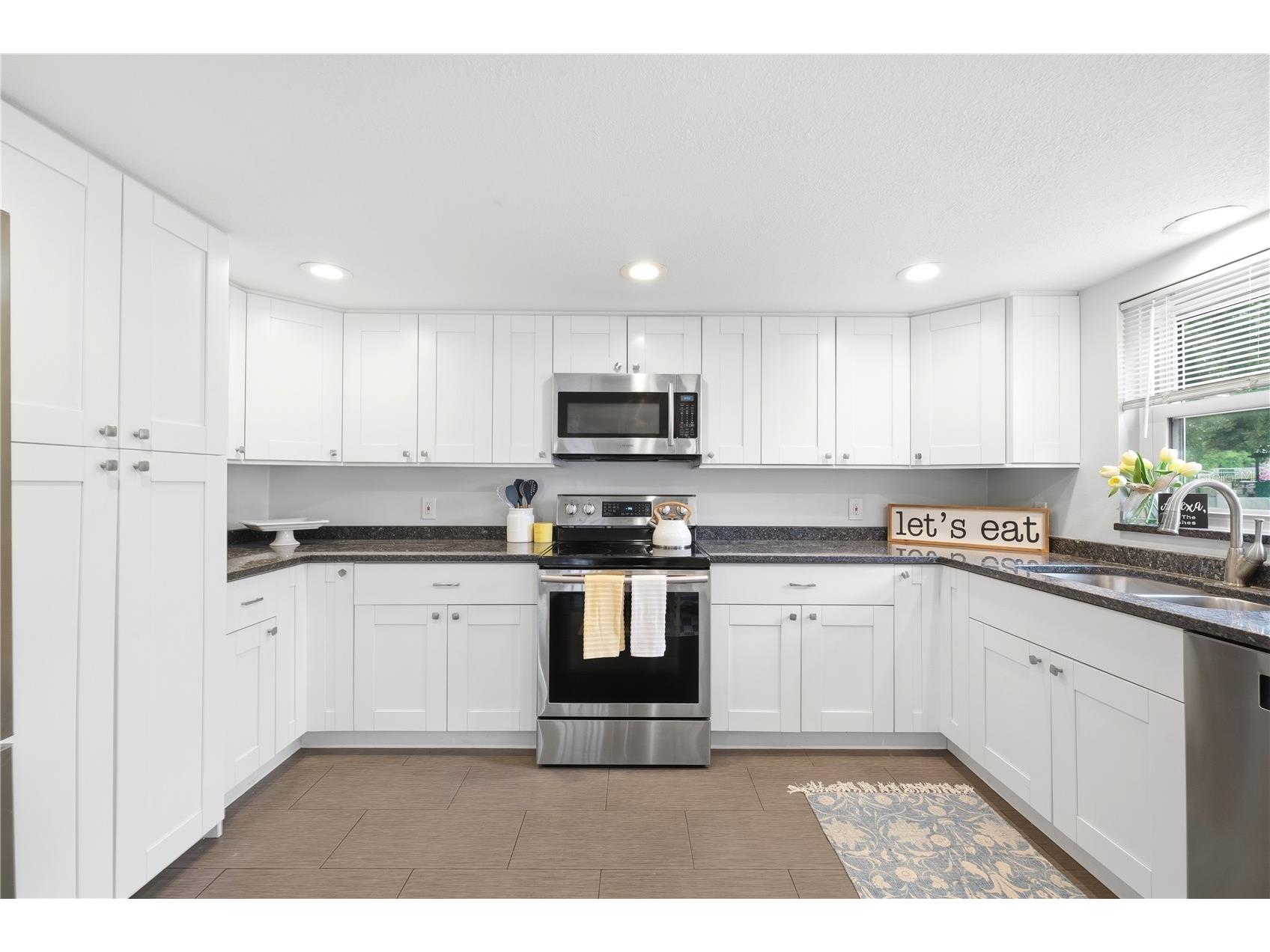 2034 Cindy Circle Palm Harbor FL 34683 TB8523546 image17
