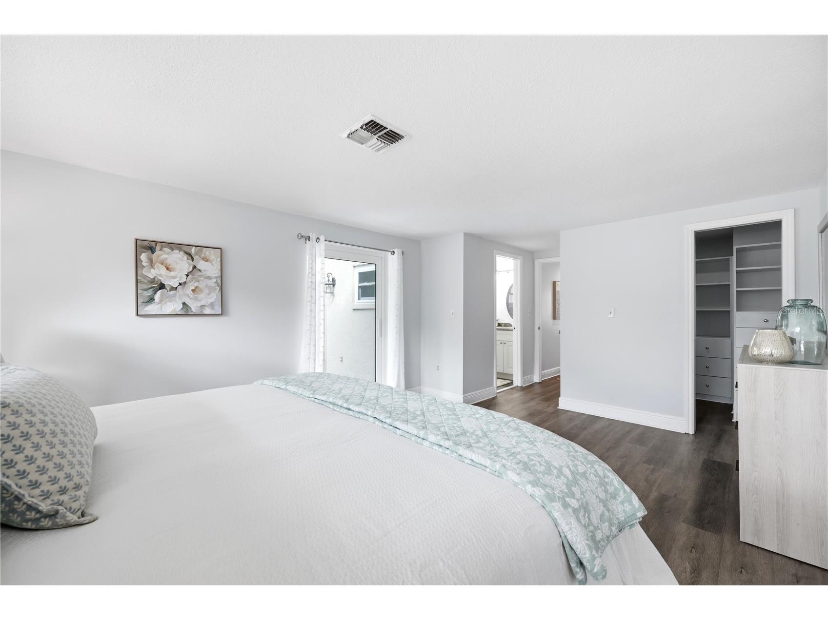 2034 Cindy Circle Palm Harbor FL 34683 TB8523546 image26