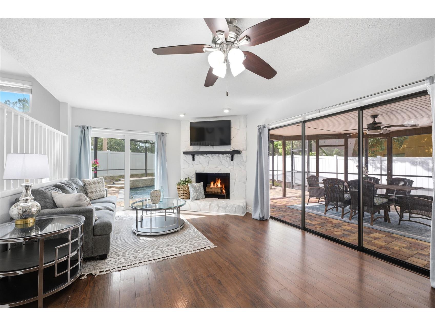 2034 Cindy Circle Palm Harbor FL 34683 TB8523546 image9