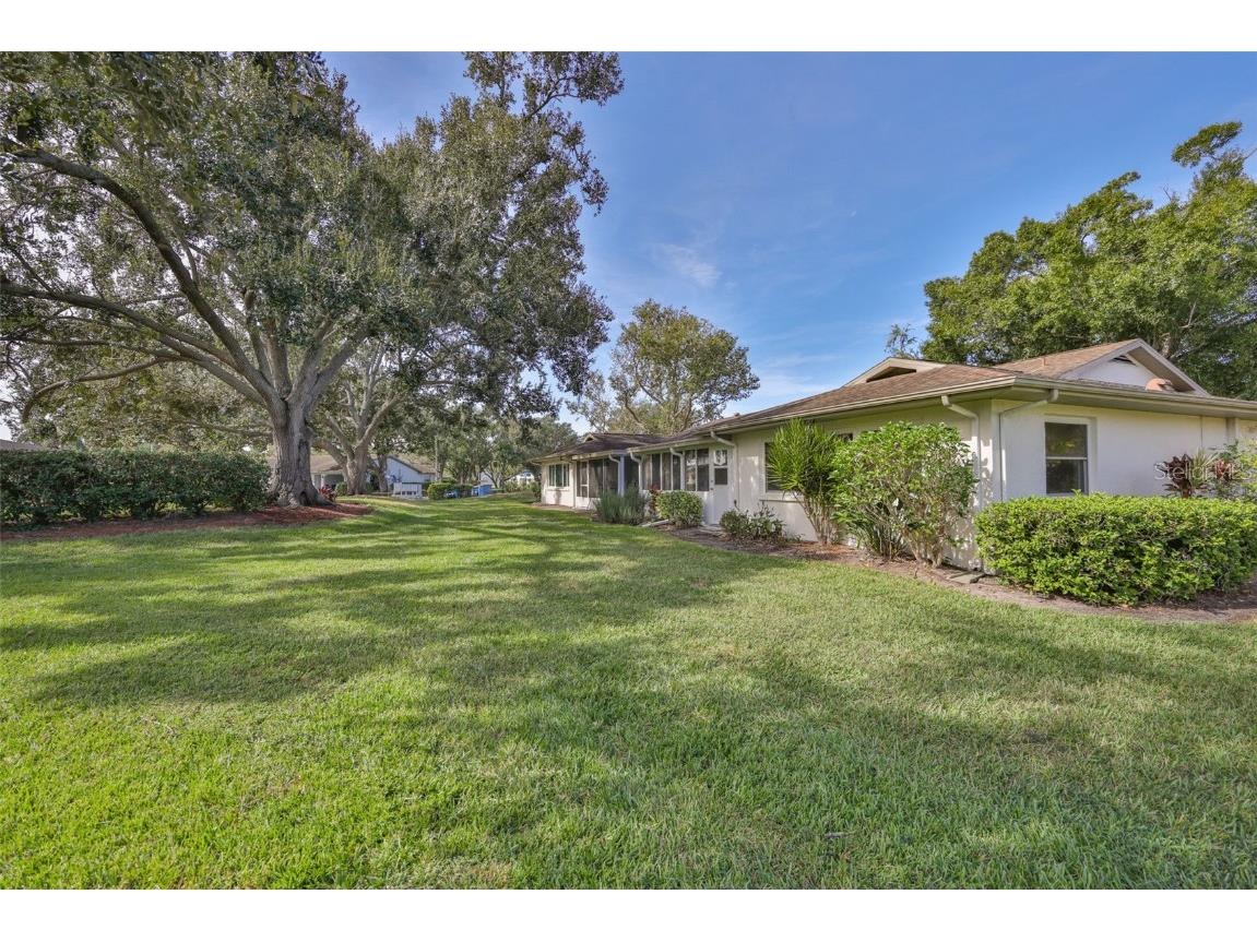 2034 Hawkhurst Circle #178 Sun City Center FL 33573 TB8446078 image34