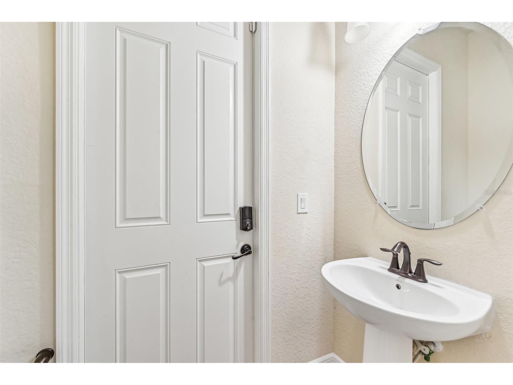 20345 Reale Circle Venice FL 34293 A4677447 image38