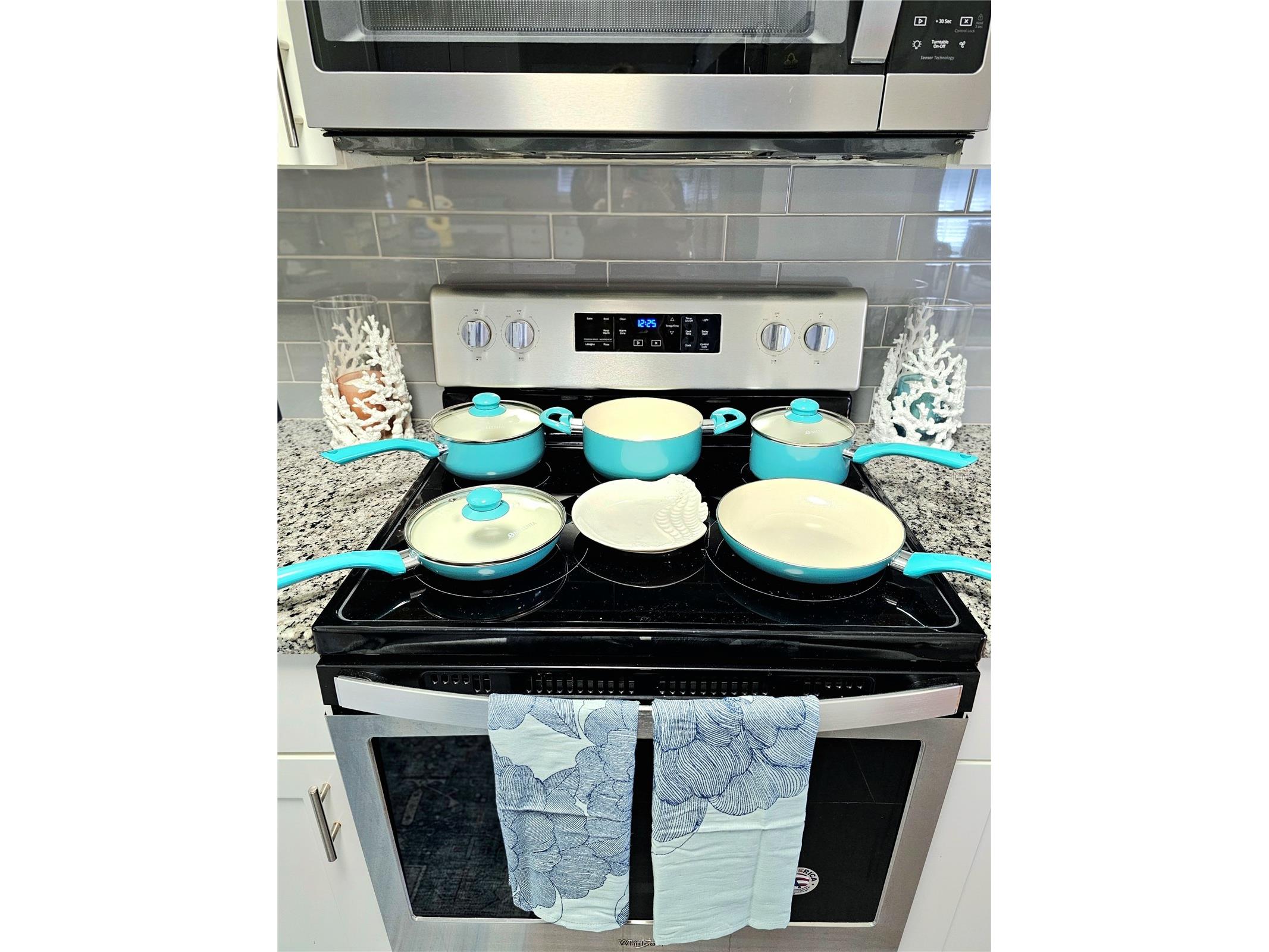 2035 28th Avenue N Saint Petersburg FL 33713 TB8527469 image10