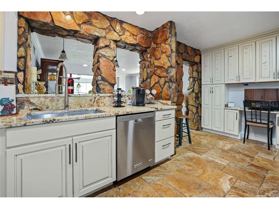 2035 28th Street S Saint Petersburg FL 33712 TB8426672 image22