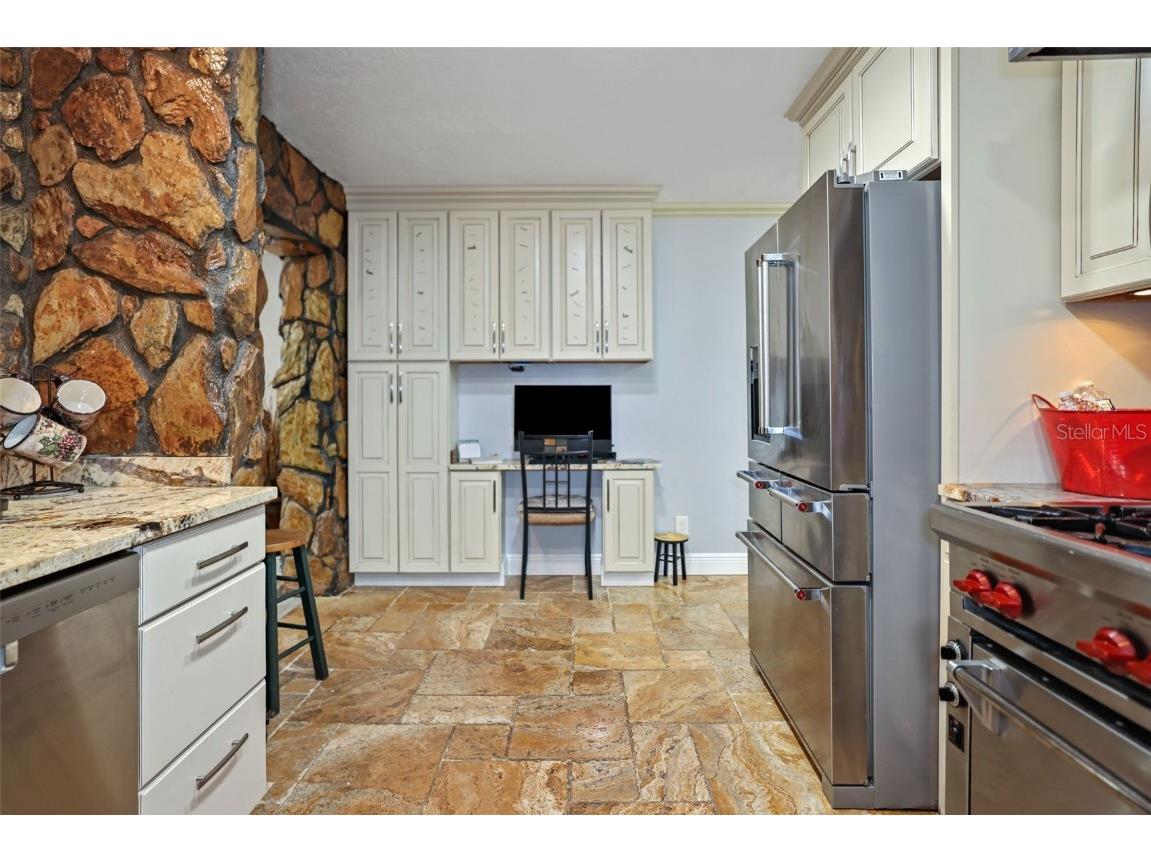 2035 28th Street S Saint Petersburg FL 33712 TB8426672 image23