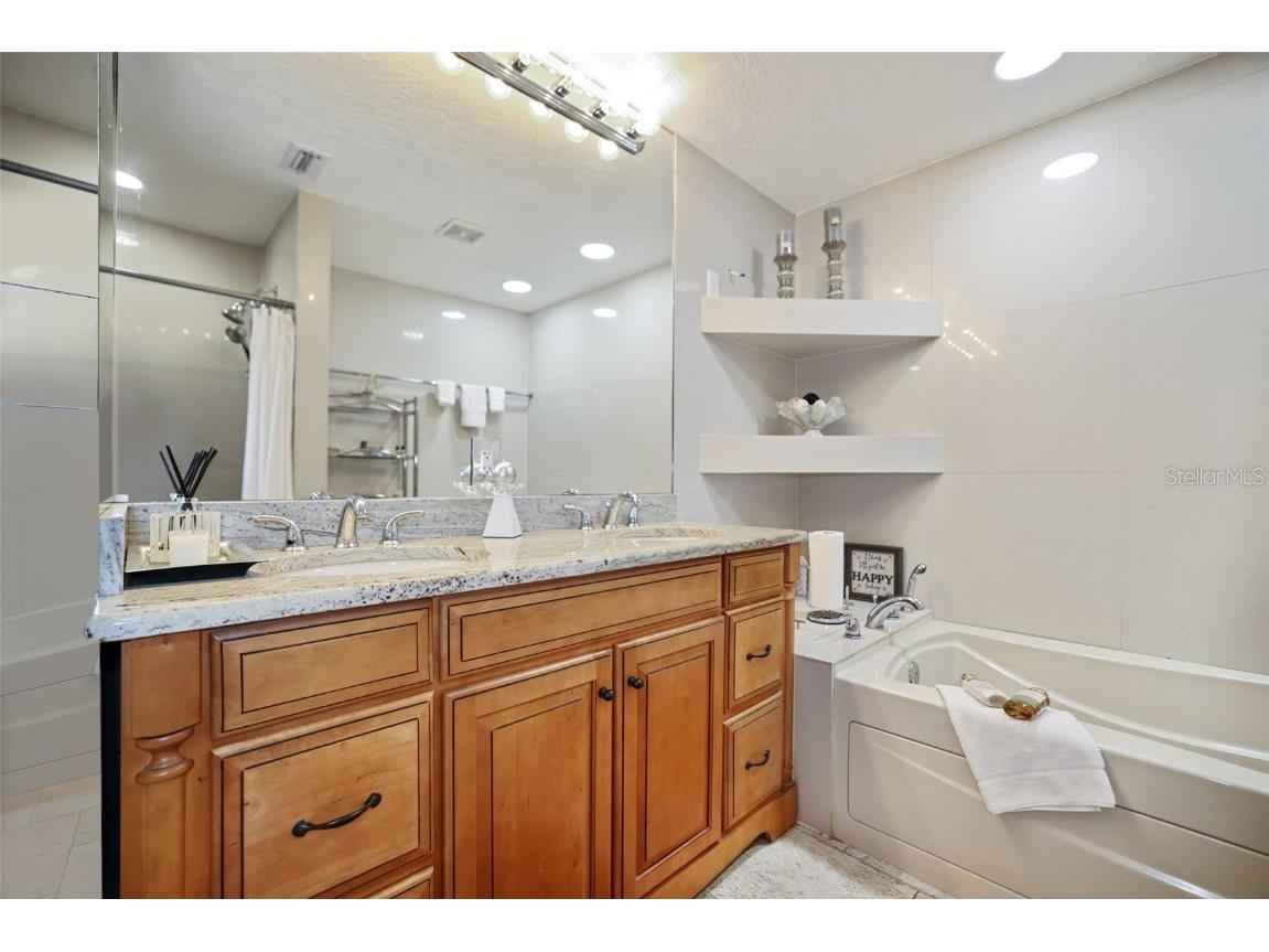 2035 28th Street S Saint Petersburg FL 33712 TB8426672 image29