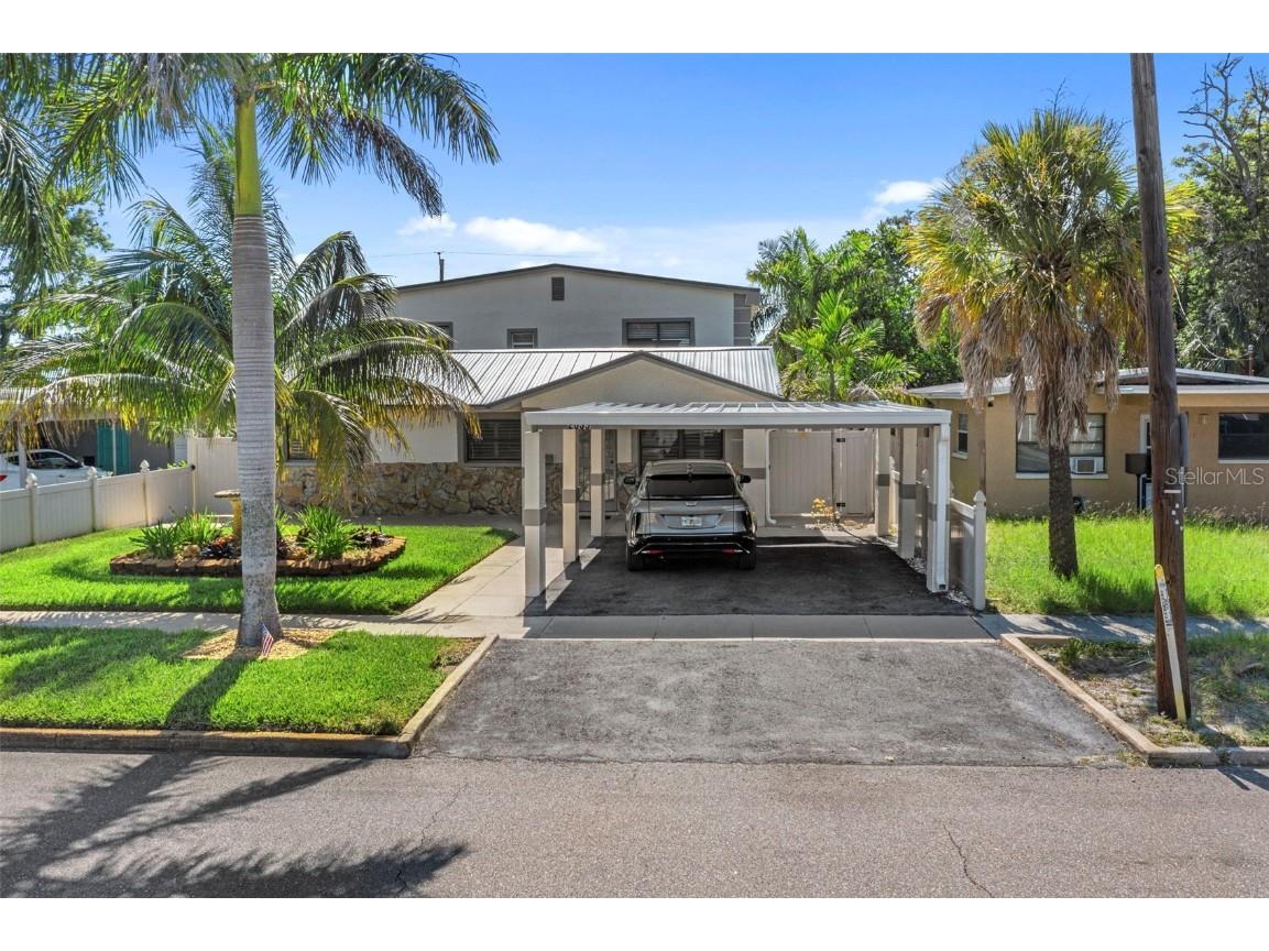 2035 28th Street S Saint Petersburg FL 33712 TB8426672 image3