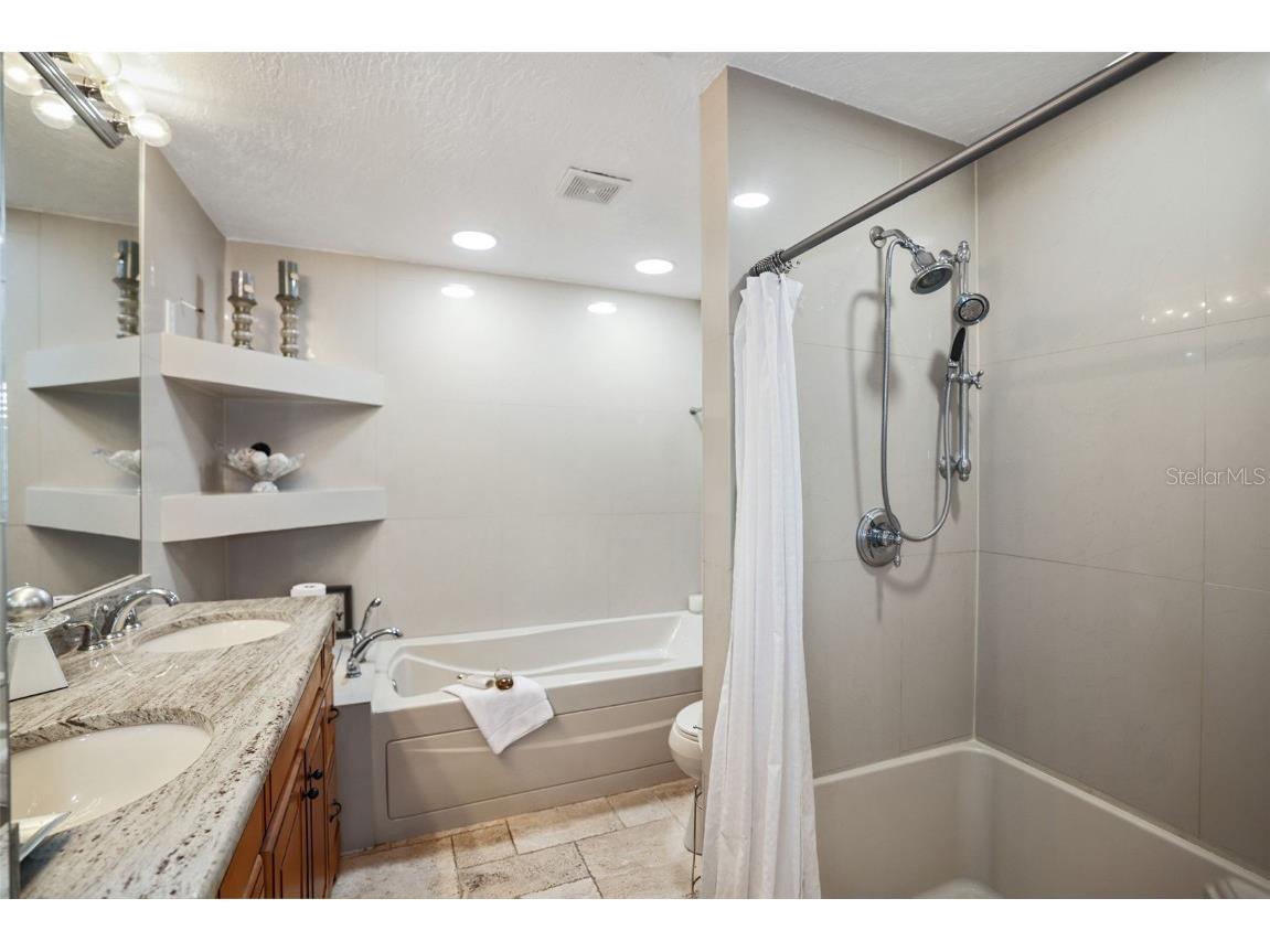 2035 28th Street S Saint Petersburg FL 33712 TB8426672 image33