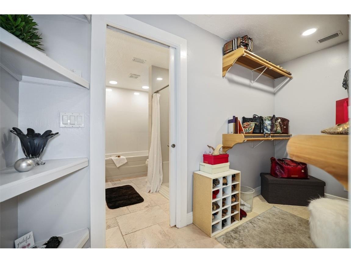 2035 28th Street S Saint Petersburg FL 33712 TB8426672 image36