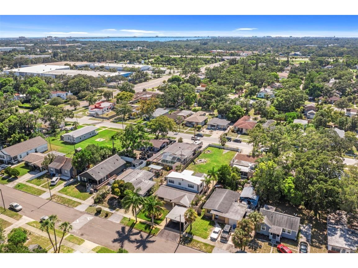 2035 28th Street S Saint Petersburg FL 33712 TB8426672 image74