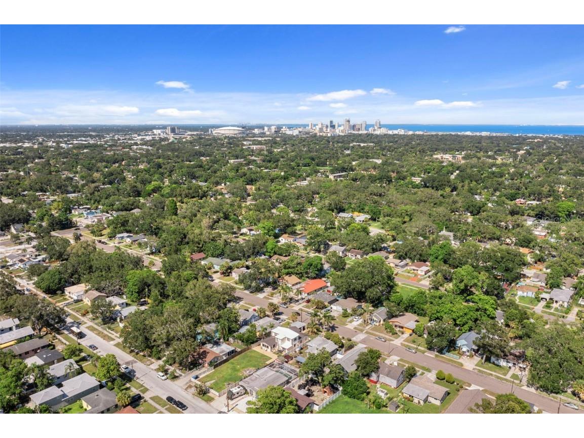 2035 28th Street S Saint Petersburg FL 33712 TB8426672 image75