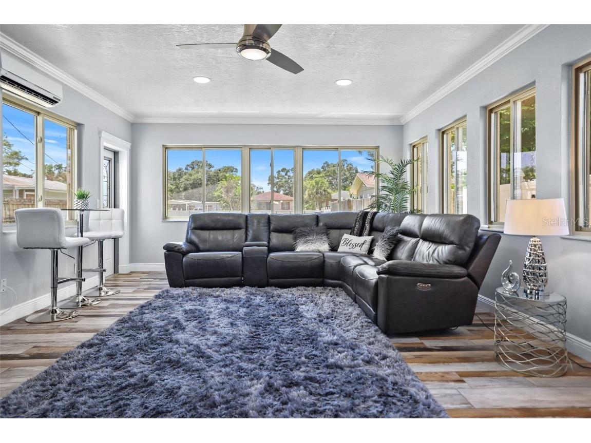 2035 28th Street S Saint Petersburg FL 33712 TB8426672 image8